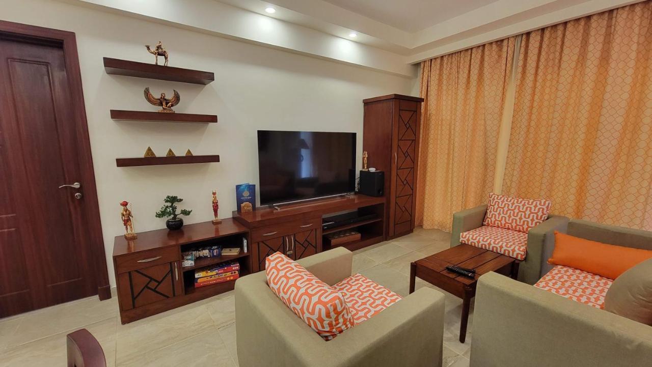 Oyster Bay Beach Resort - Luxury Serviced Condo Marsa Alam Exteriör bild
